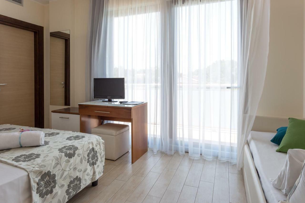 Hotel Porta Rosa Ascea Extérieur photo